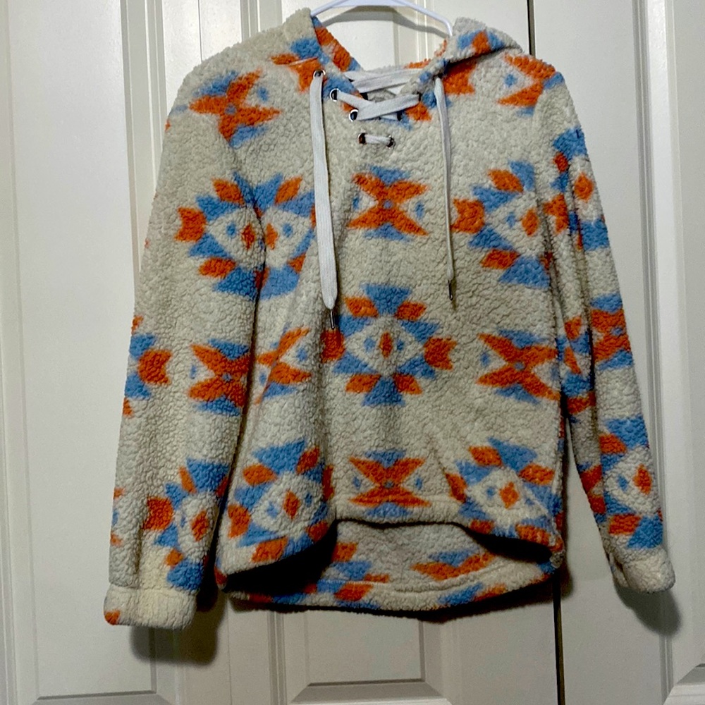 Salmon blue and white small sweat shirt